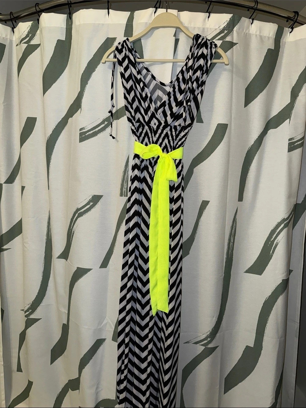 Women's Geometric Maxi Dress in Black & White